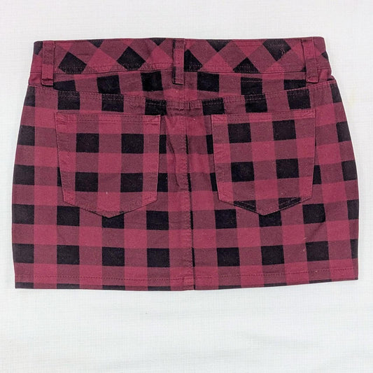 Plaid mini skirt
