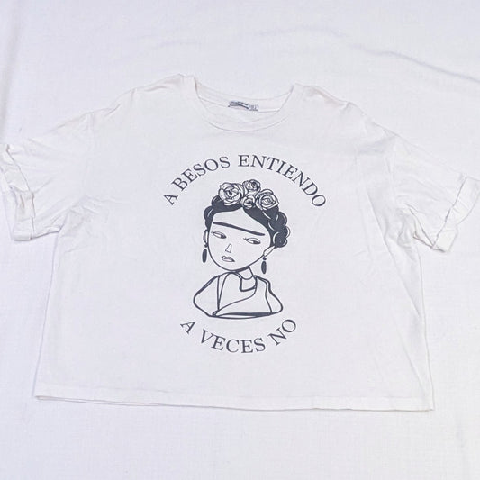 Frida white crop